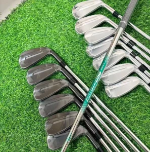 7pcs High Quality Forged Model Golf Clubs Irons Set #4-9 P R/S Graphite/Steel Shafts Golf Iron Set China 790 Golf