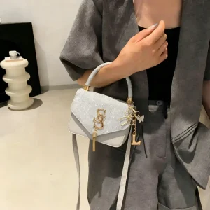 Alphabet Accessories Women’s Fashion Trendy Simple Crossbody Shoulder Bag Small Square Single Strap Zipper PU Leather