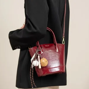 Autumn Winter High End Retro Red Bucket Bag Fashionable Hand Held Polyester Wedding Bridal Accessory