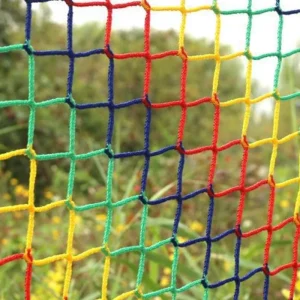 CE Certified Knotted Polyethylene Sports Fence Multi Sport Court Enclosure Netting For Gym Installation