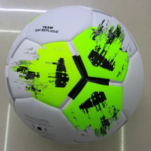 Factory Direct Sales and Retail PU Football Training Balls Competition Balls Customizable LOGO Size Material
