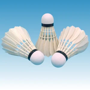 Factory Stock Stable Badminton Shuttlecocks Eco friendly Lightweight Goose Feather Cork Head Ball for Tournament Training