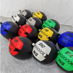 High quality PU Wall Ball Soft Cover Medicine Ball for Dynamic Multi functional Training 4-6kg 30-35cm Diameter