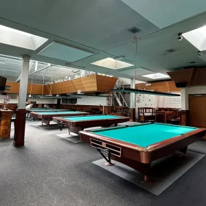 Multifunctional 9ft Pool Table With Ball Return System 25mm Natural Slate Professional Diamond Billiard Tables