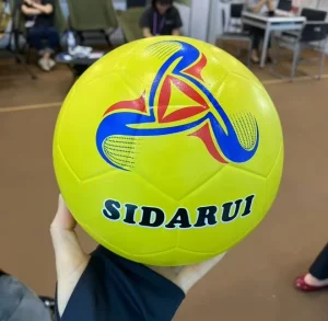 Official Rubber Soccer Ball Size 5/4 Custom Logo Silkscreen Printed Smooth Surface 360-380g Weight Training