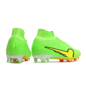Outdoor Training Football Shoes Green Breathable Factory Direct Selling Soccer