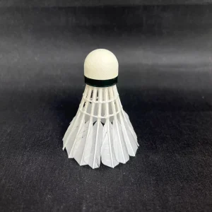 Q200 6 Durable Natural Sports Training Badminton Shuttlecocks PU Cork Head Nature Feather Straight Design Lightweight 2 Layer