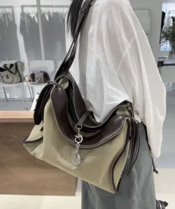 Stylish New Arrival Women Reversible Shoulder Crossbody Bag Large Capacity Tote Bag Luxury Designer Style Handbag for Daily
