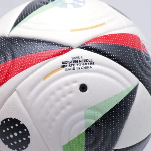 Textured Professional Thermally Bonded Aerodynamic Football Ball With Soft Touch for Game and Match